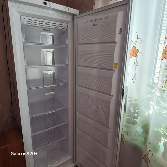 Морозильна камера Vestfrost