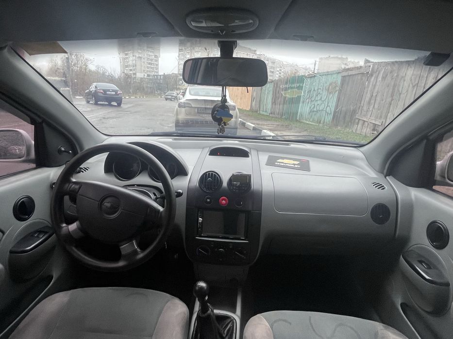 Шевроле Авео в гарному стані