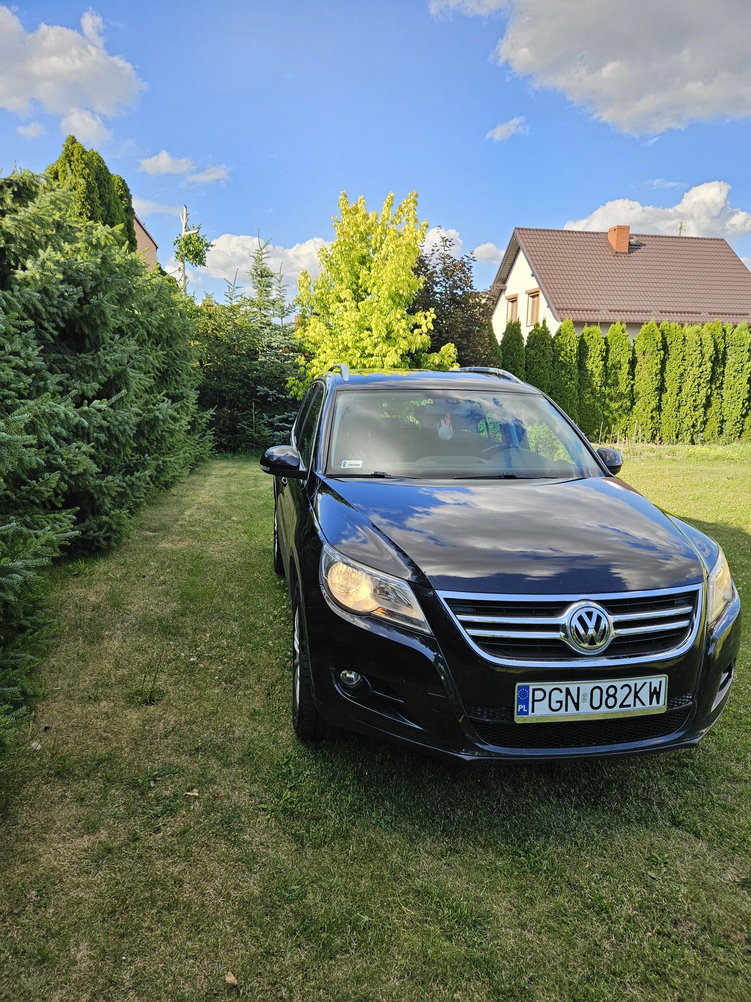 Volkswagen Tiguan z 2009 roku, 4x4, automat.