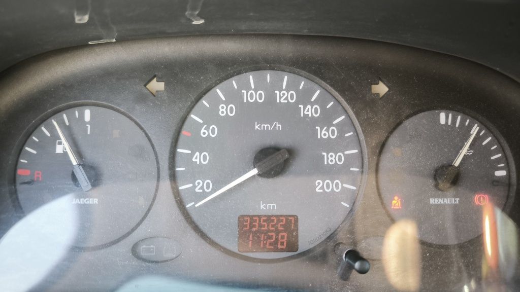 Renault Clio 1.9 diesel van