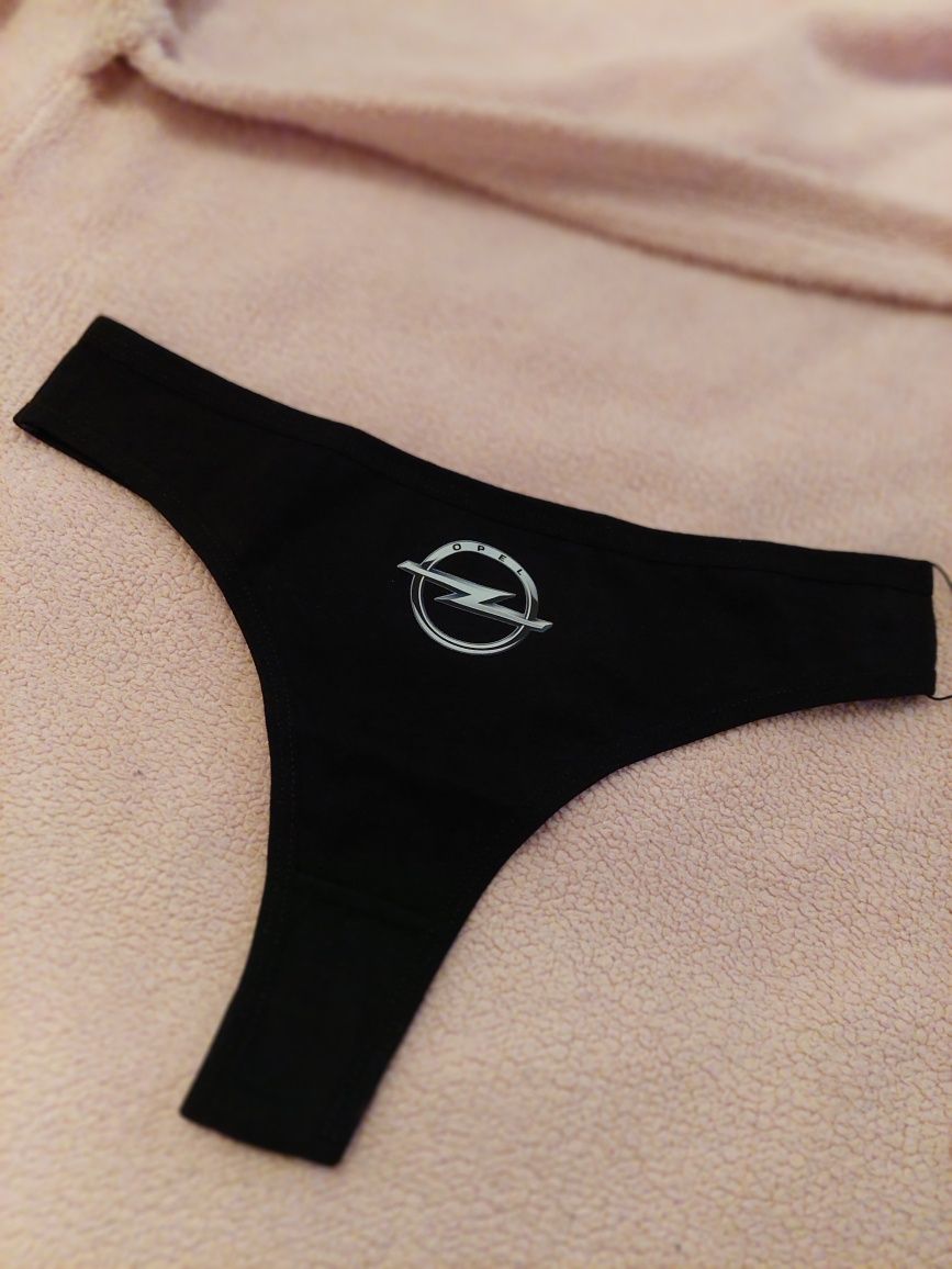 Stringi czarne opel