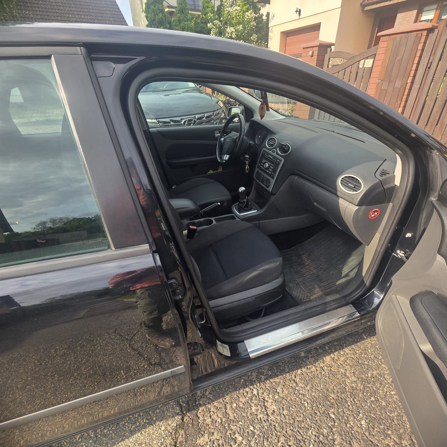 Ford Focus 1.6 benzyna 115 km 2006 r.