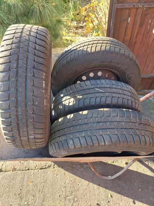 Opony zimowe komplet
