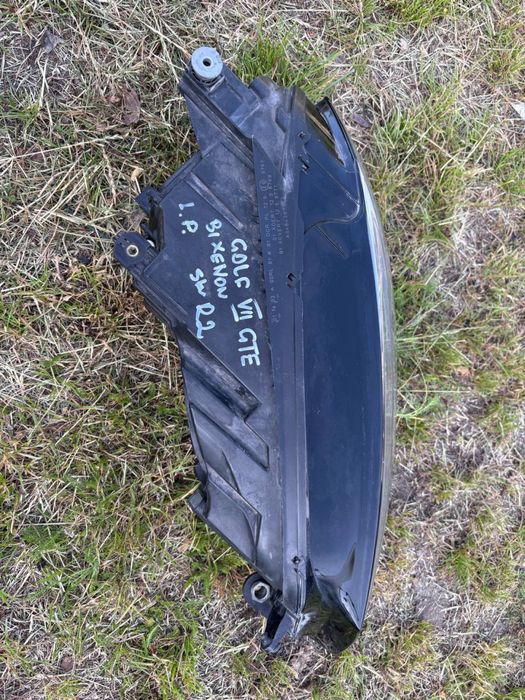 Lampa przednia lewa VW Golf VII 7 bi xenon GTE niebieski cala EU