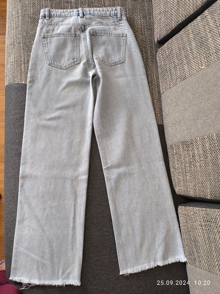 Spodnie jeansy Wide Leg Sinsay 32