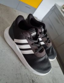 Lekkie buty adidas chłopięce rozmiar 26