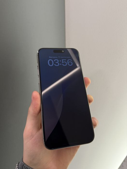 iPhone 15pro max 256gb e-sim neverlock