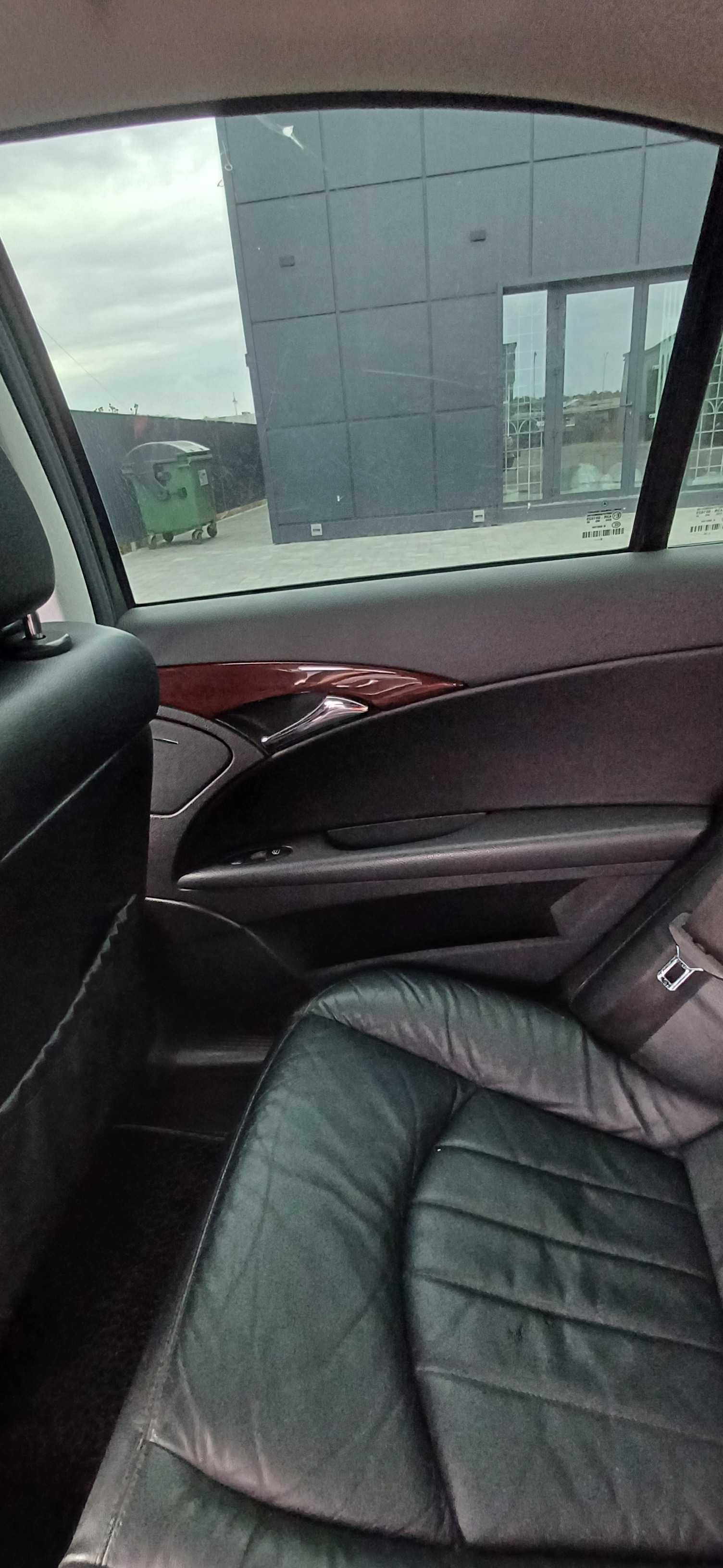 Mersedes Benz e200