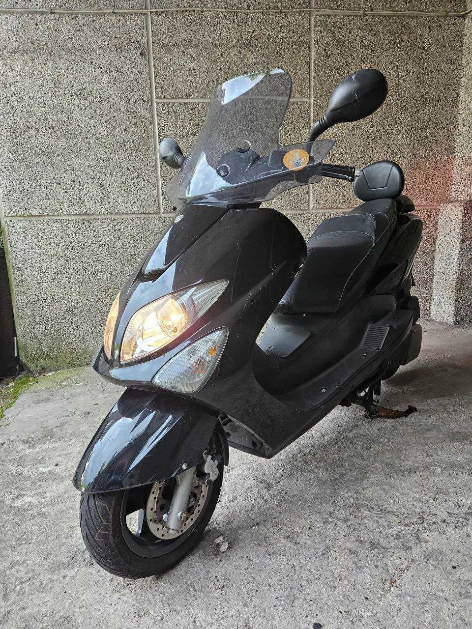 Skuter Yamaha Majesty 125 cc
