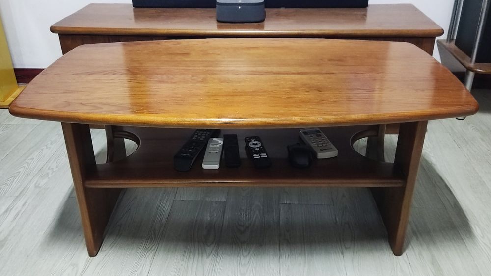 Vários Móveis de Sala