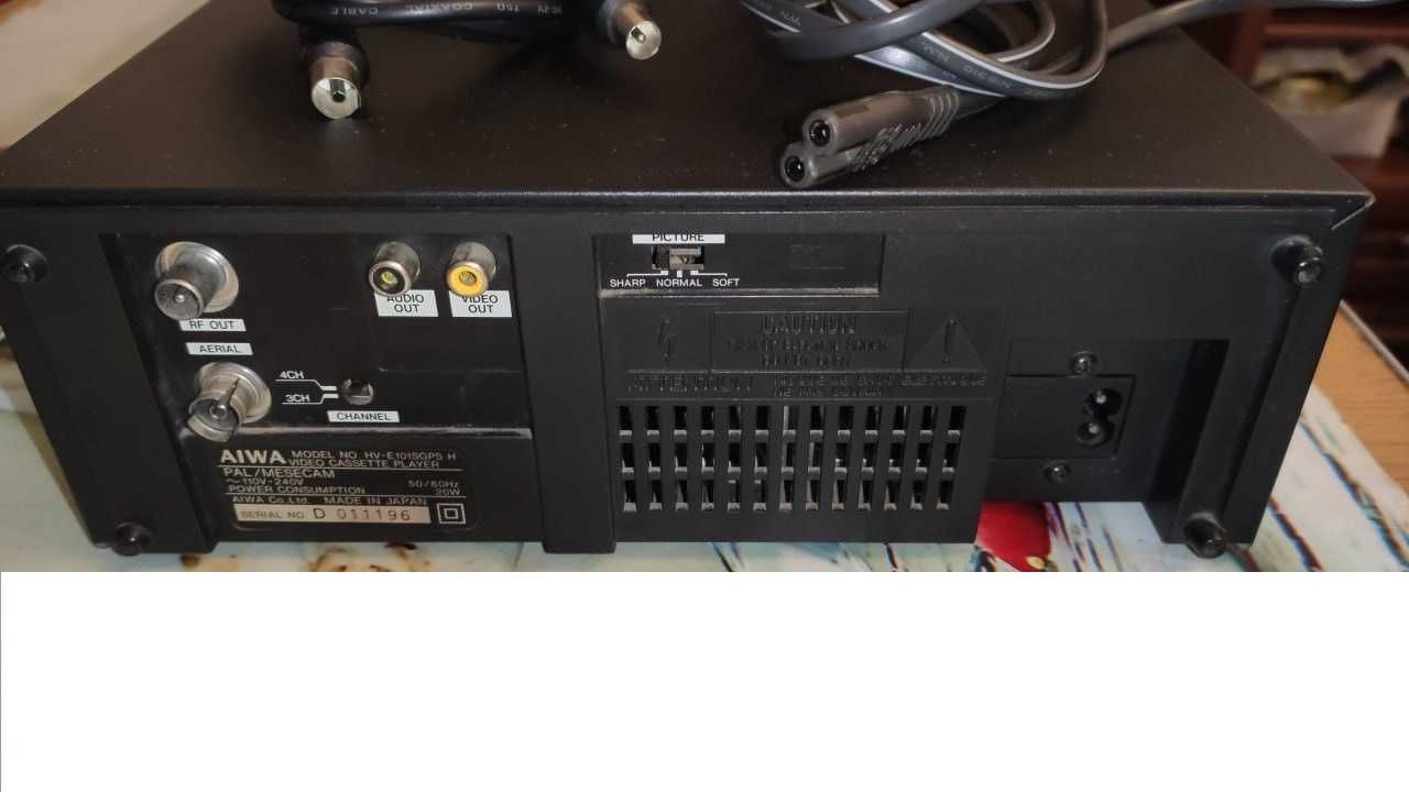 Відерплеєр AIWA HV-E101S