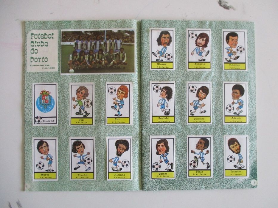 Caderneta completa de cromos de Caricaturas 76-77