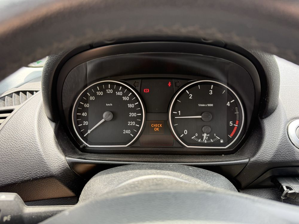 BMW 116i 1.6 (2010)