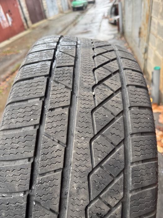 Шини 255/60 R18 б/у Starmaxx (зима)