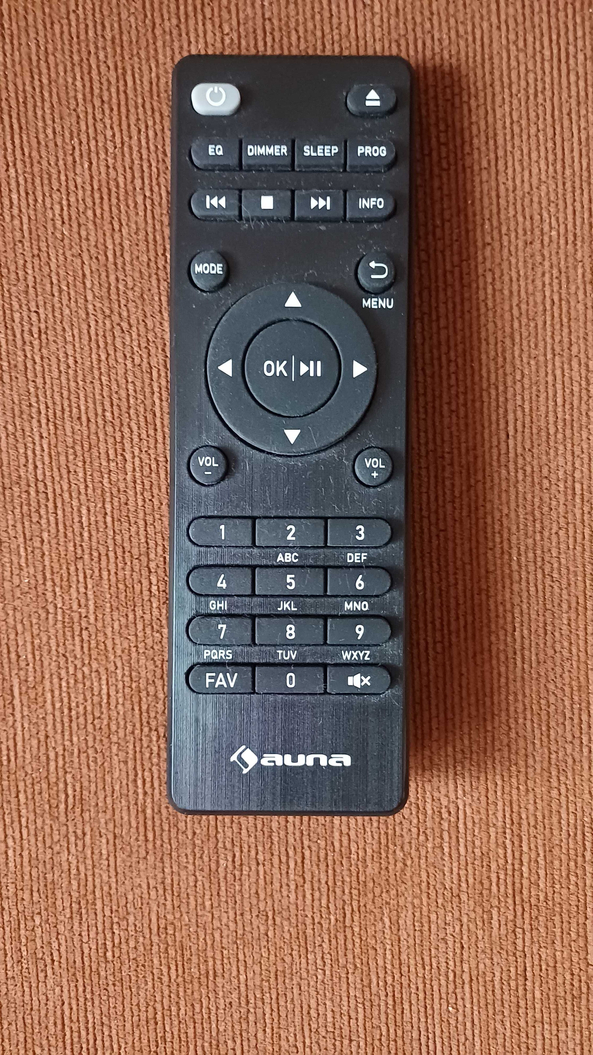 Sprzedam wieżę Auna Connect System.