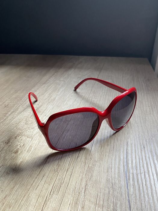 Czerwone Okulary Przeciwsłoneczne