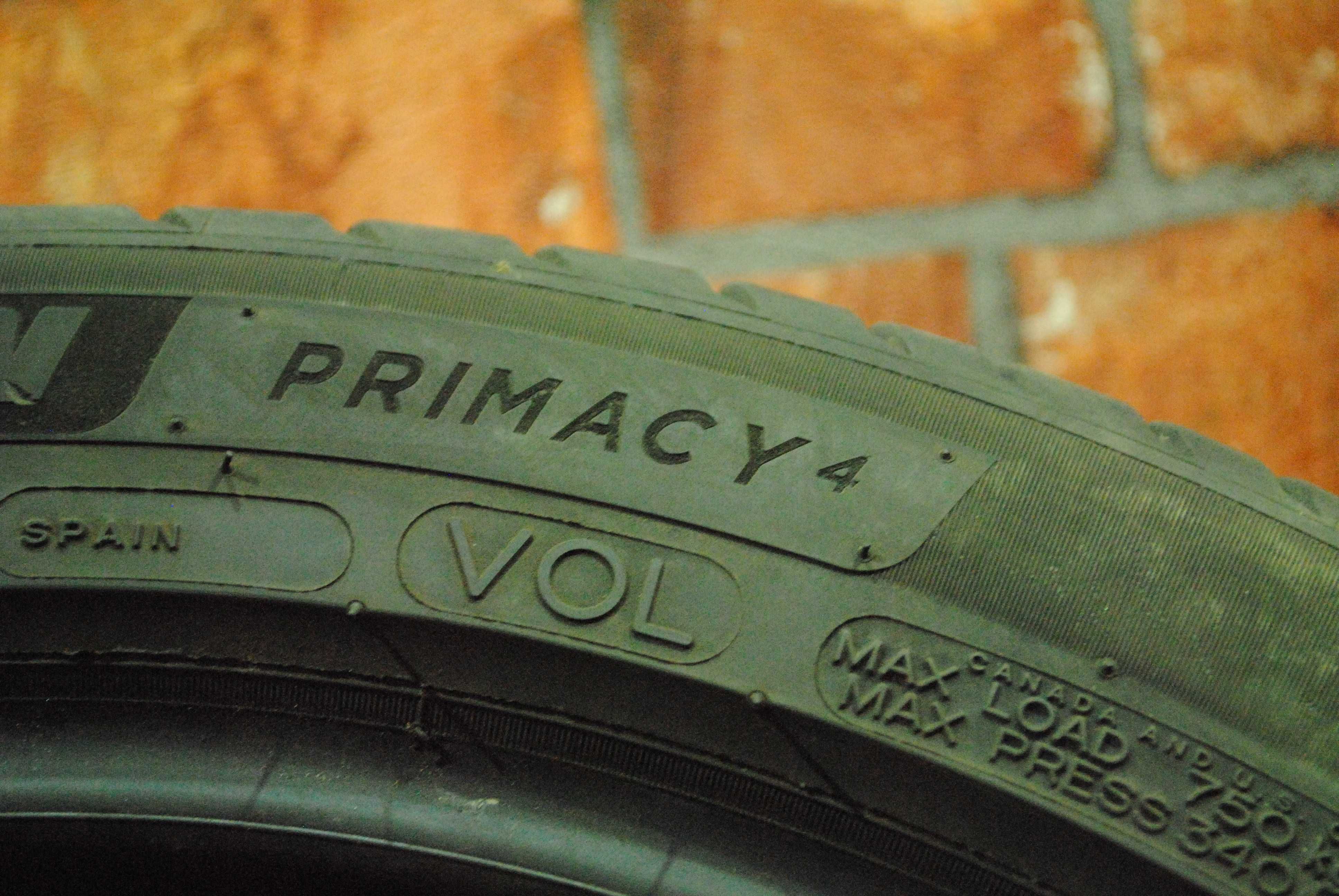 Michelin 235 45 R18