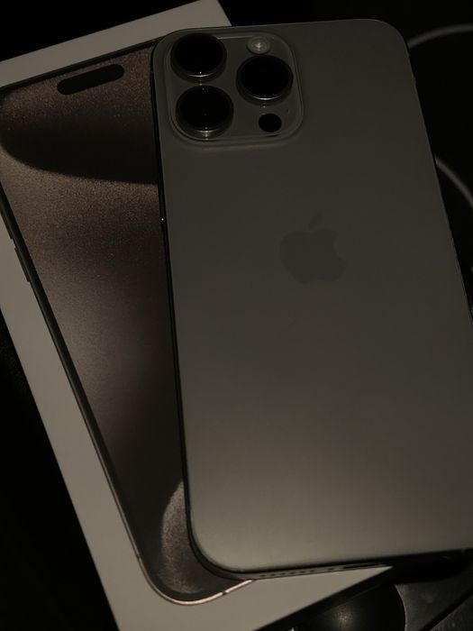 iPhone 15 Pro Max 256 GB Tytan Naturalny – bez blokad, iSpot