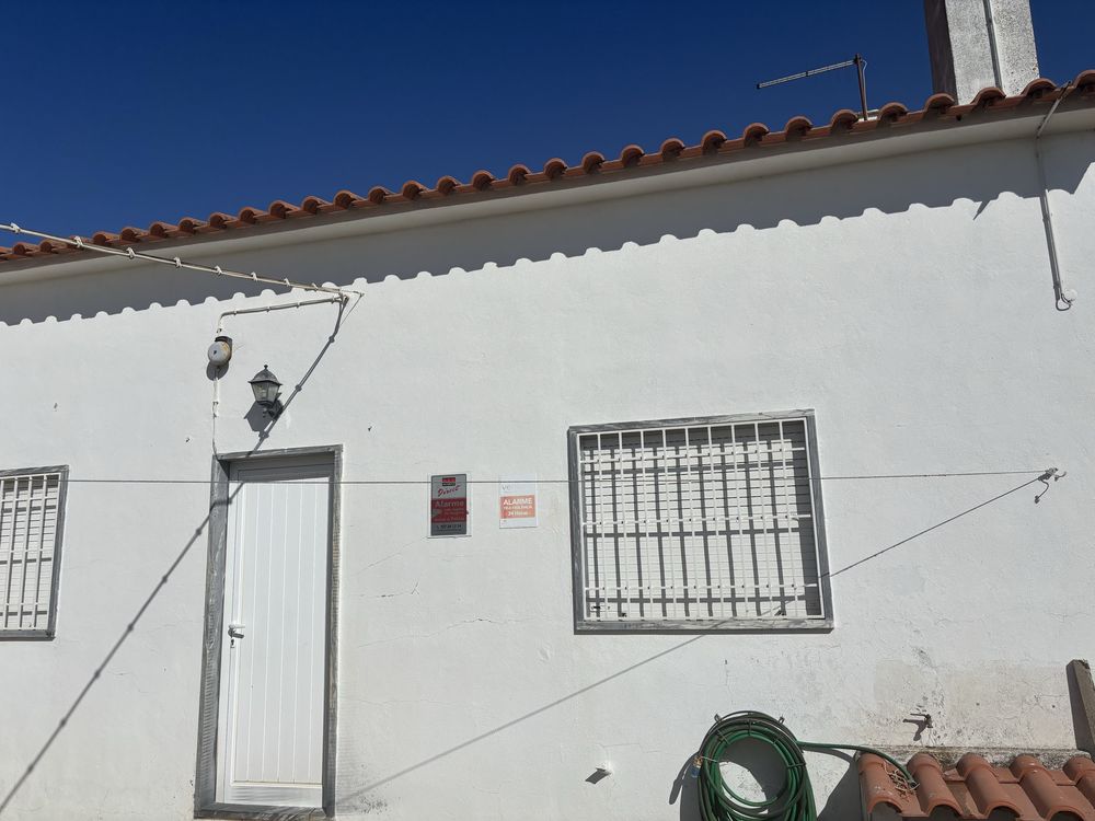 Alugo casas ,cuartos , individuais, bem sittuadoss en samora correia