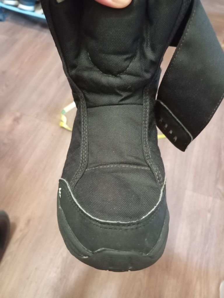 Продам зимние ботинки