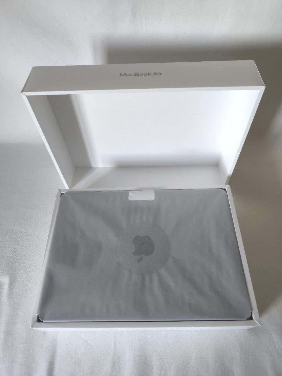 [Novo] MacBook Air M2 8CPU 8GPU 256GB