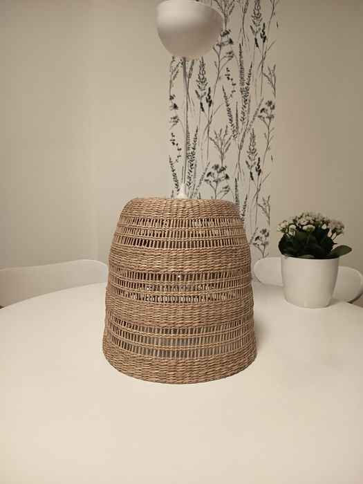 Żyrandol / lampa