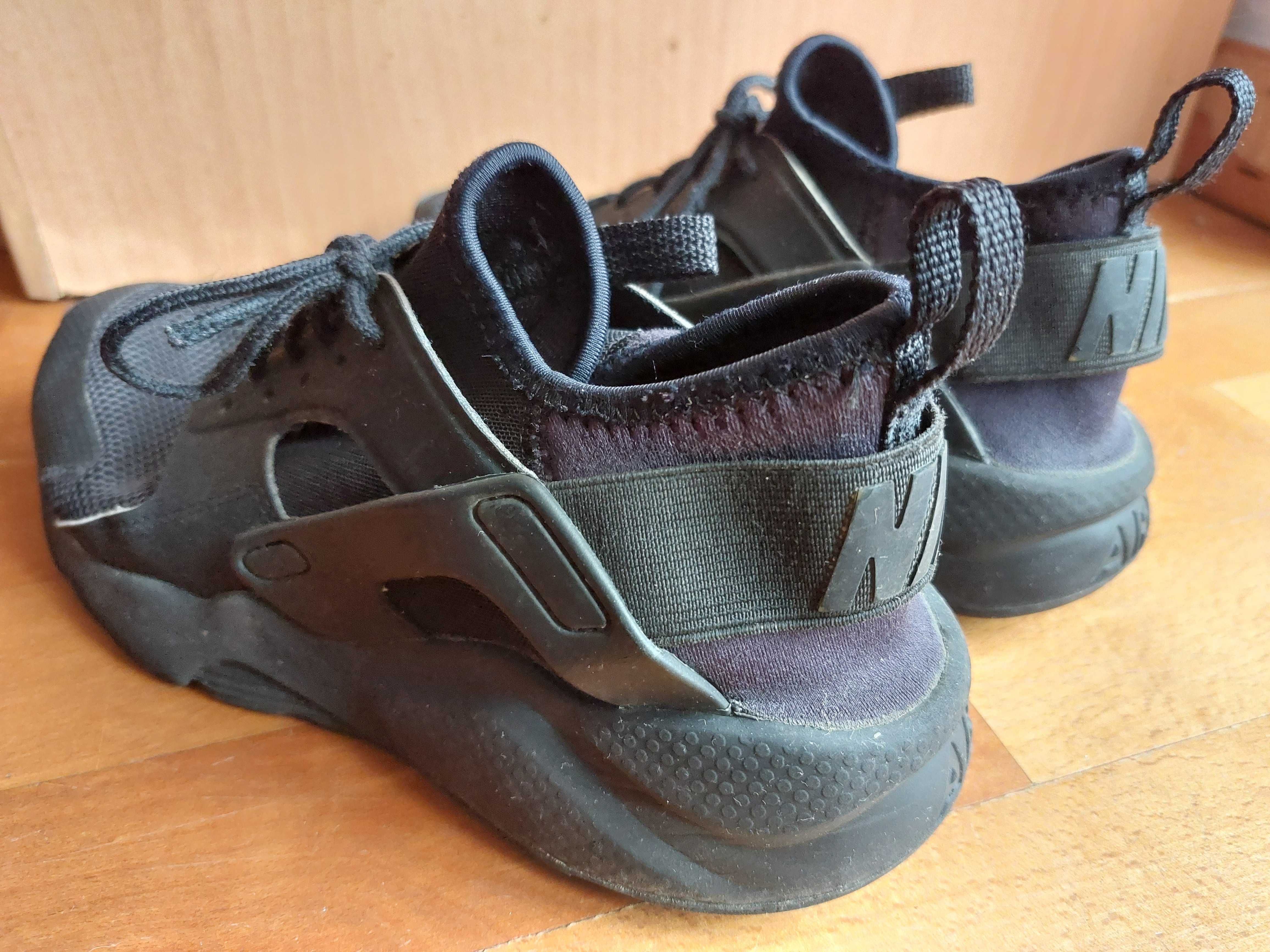 Ténis Nike Air 40 Pretos