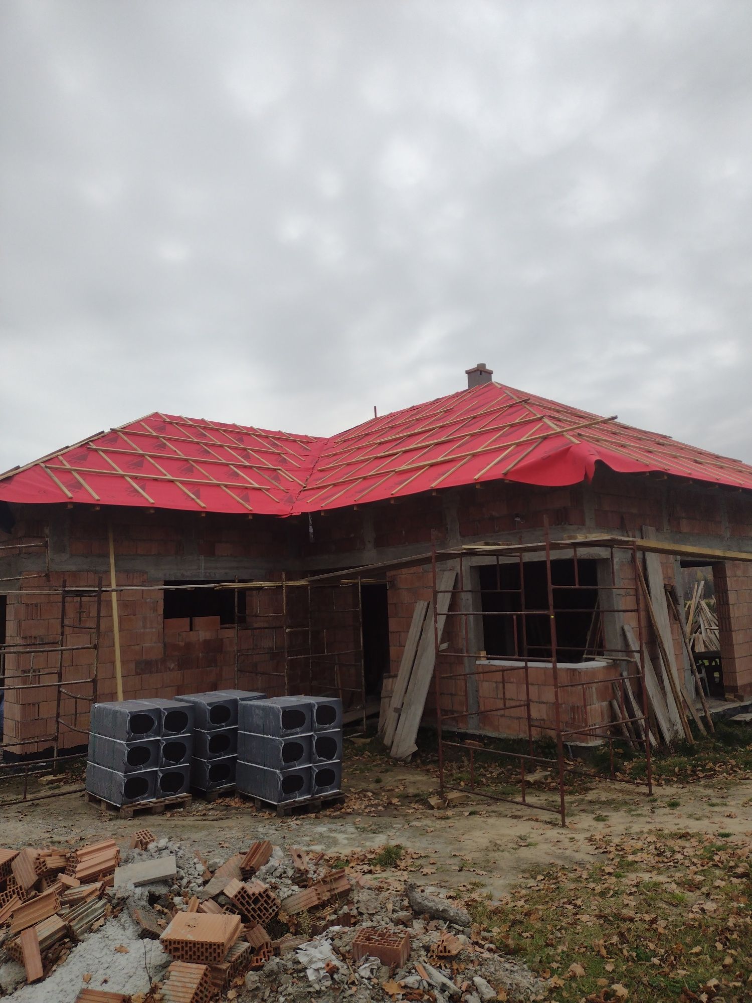 Budowa domów od podstaw usługi ciesielsko dekarskie