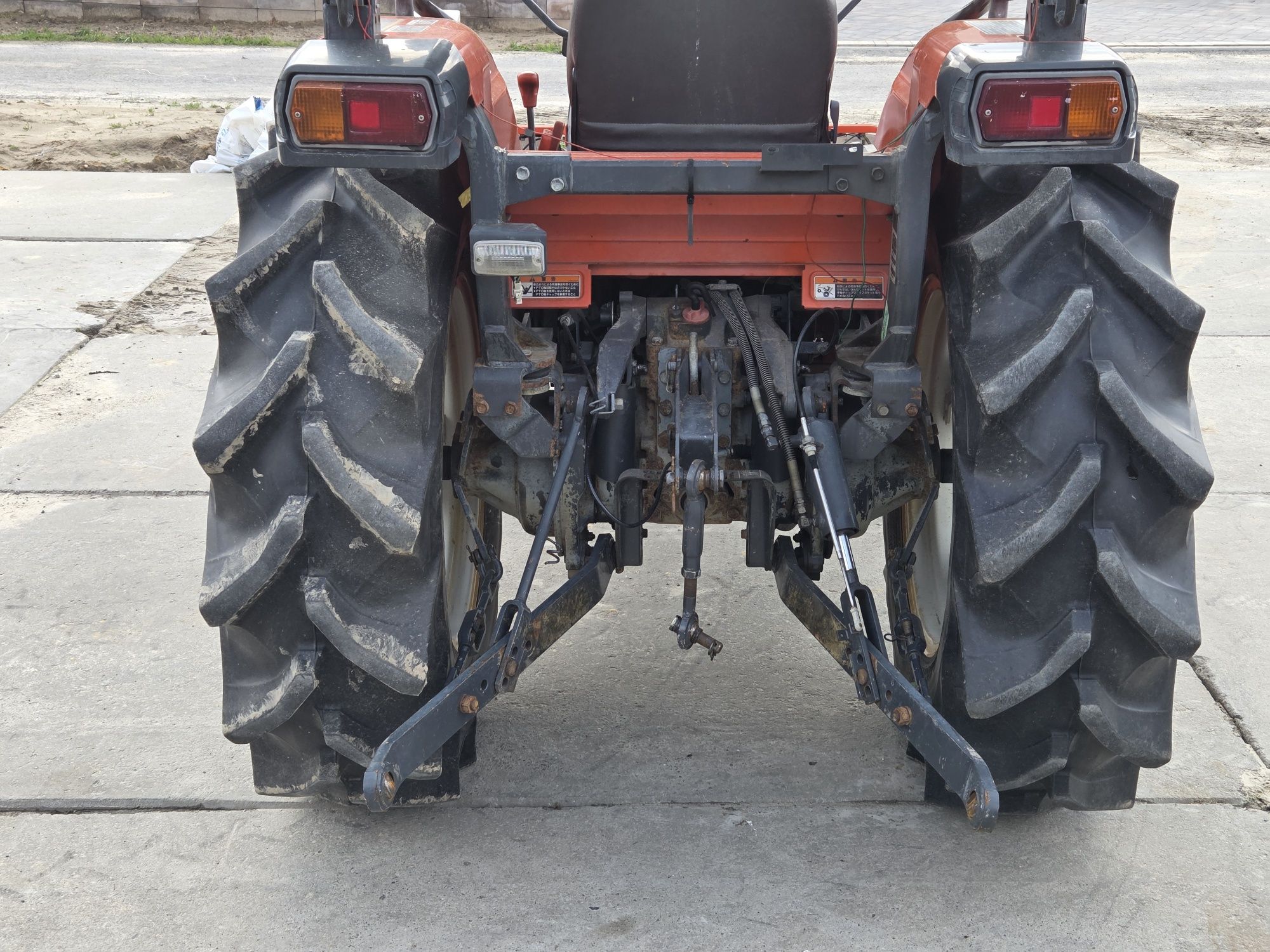 Traktorek japoński Kubota KL34 Hi- Speed 34KM szybką skrzynia