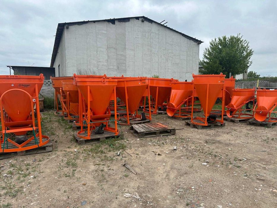 Zbiornik pojemnik dźwigowy łańcuchy EICHINGER 1017 na beton silos 500L