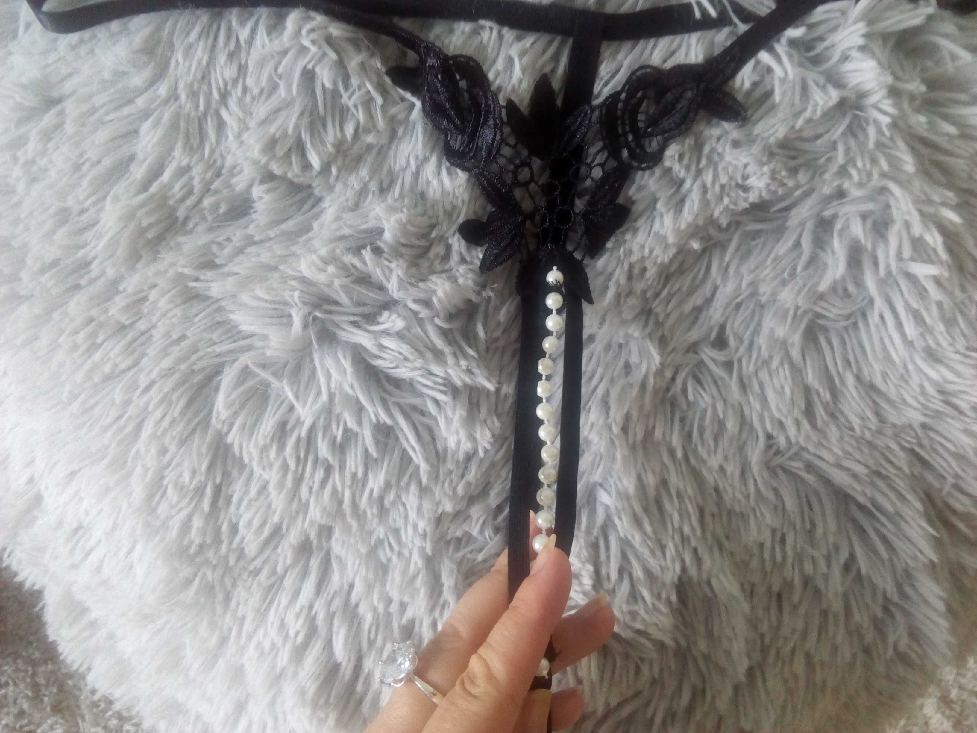 Stringi z perelkami,XL