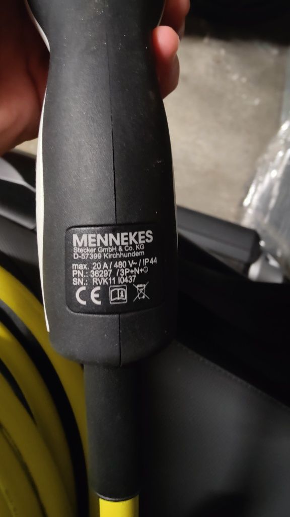 Cabo Mennekes type 2 to type 2 para carros eléctricos / híbridos