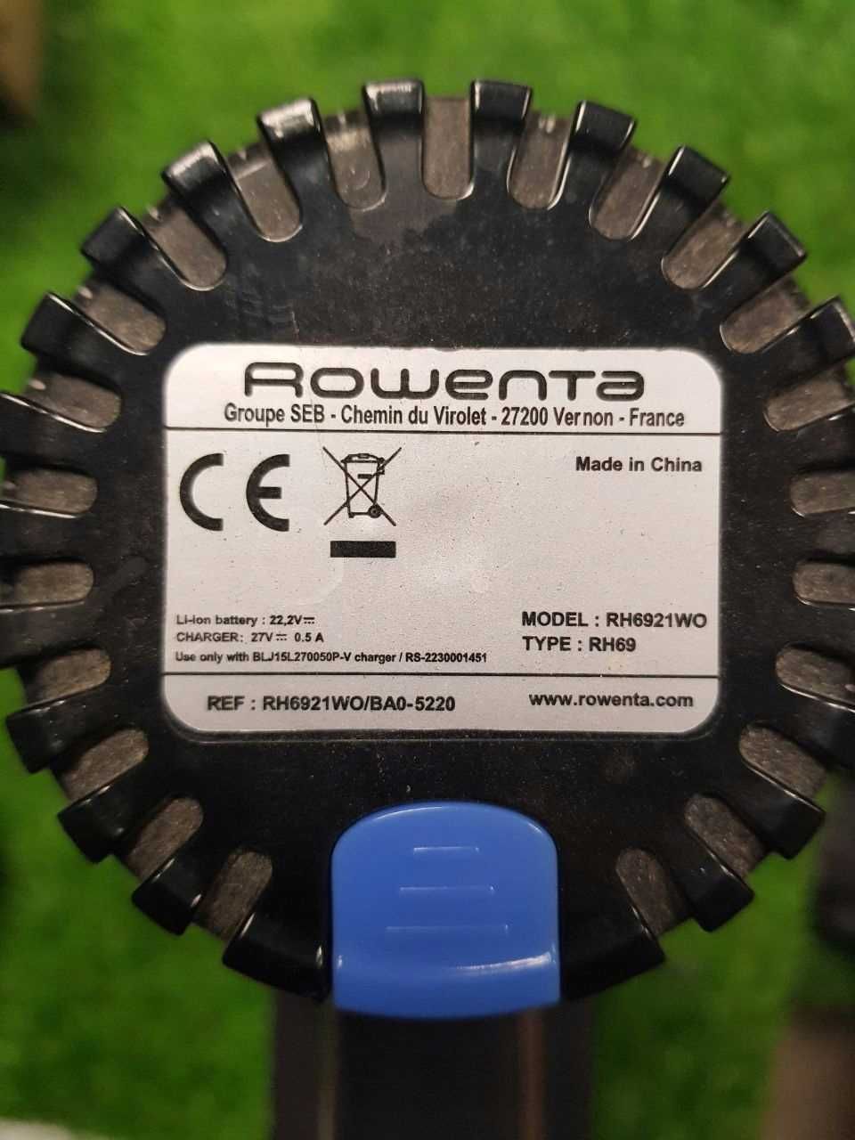 Obudowa z silnikiem i pojemnikiem do Rowenta RH6921WO X-Pert 3.60 A