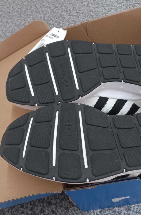 Adidas Sapatilhas Swift Run 42 usadas só 1 dia. Novas.