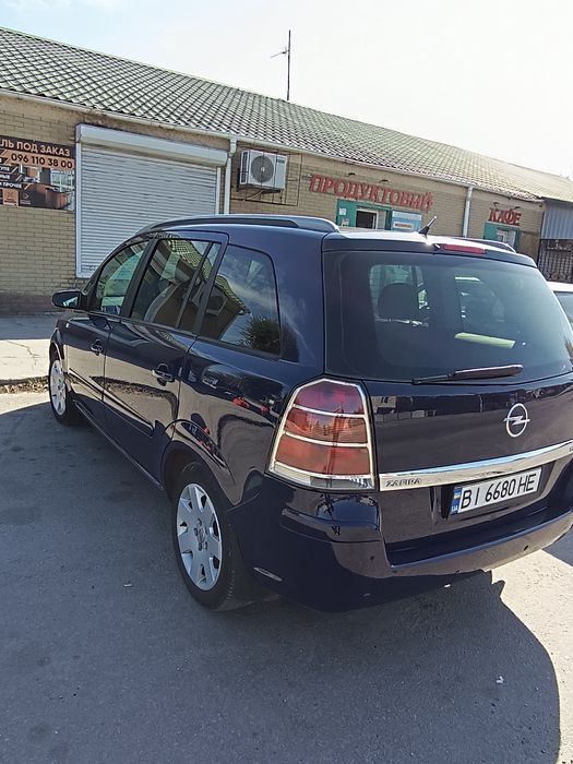 Продам хороший автомобиль.