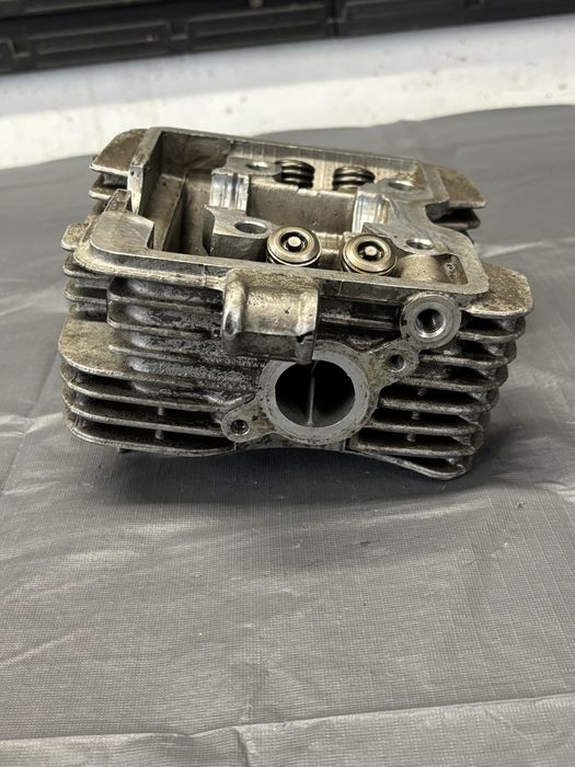 Głowica HYOSUNG RX125 XRX Silnik