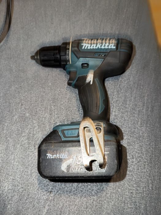 Makita DDF482 wkretarka,aku,ladowarka