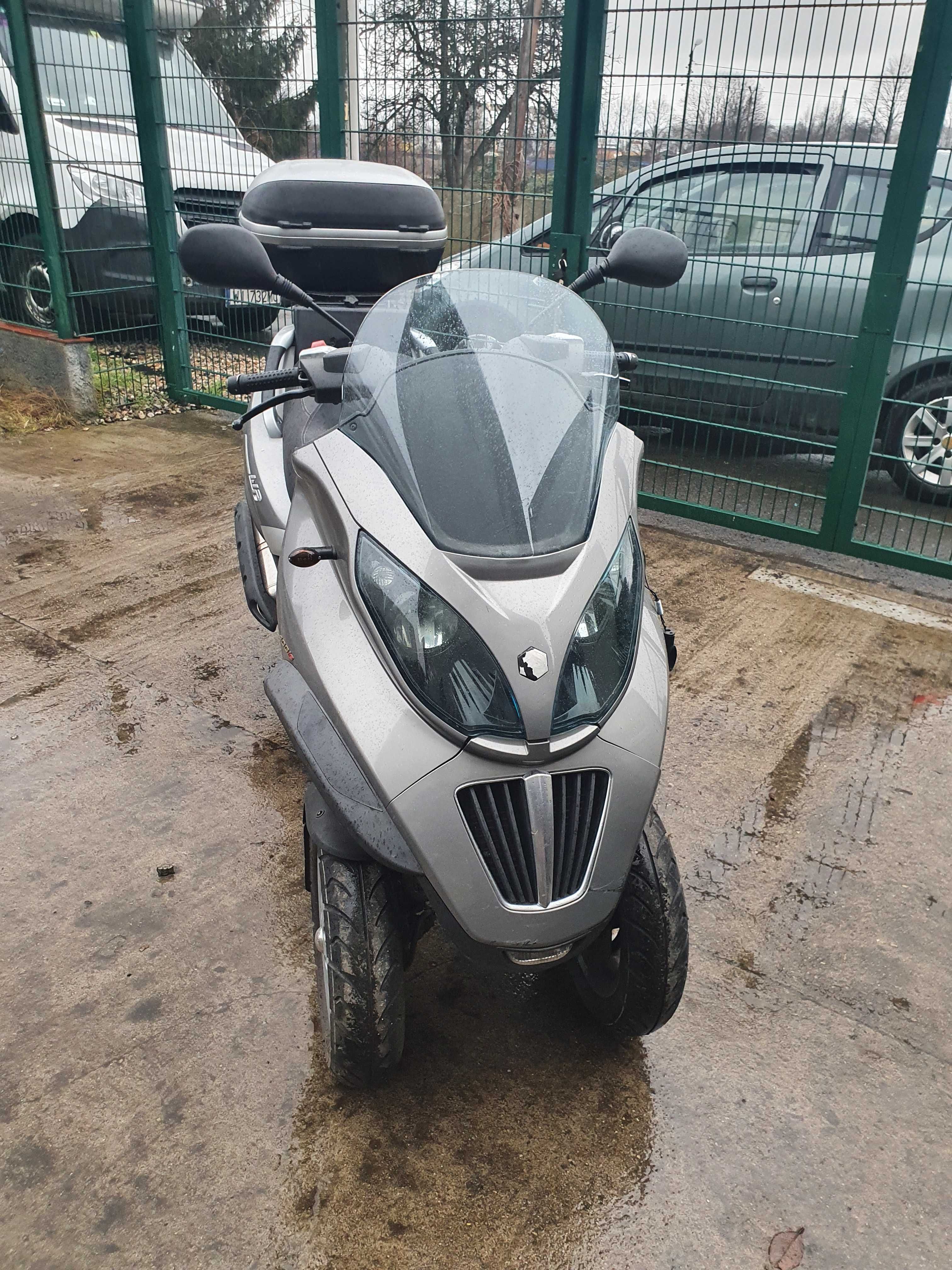 Piaggio MP3 400 skuter