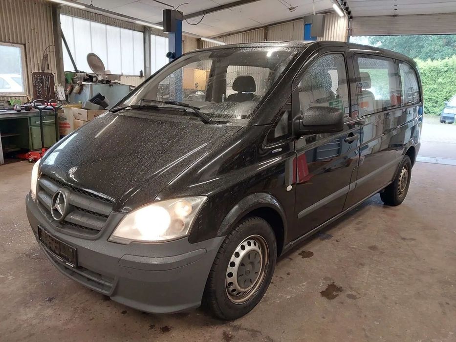 Mercedes-Benz Vito 3,0 v6  5 osobowy pierwszy właściciel