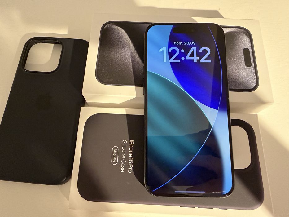 iPhone 15 Pro, Blue Titanium, 256GB