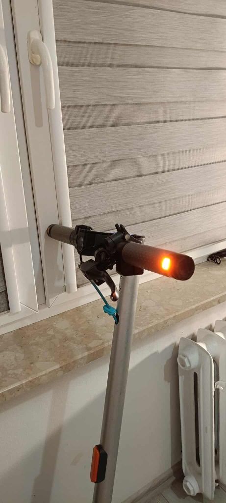 Hulajnoga elektryczna Motus Scooty 10 lite -generacja 5