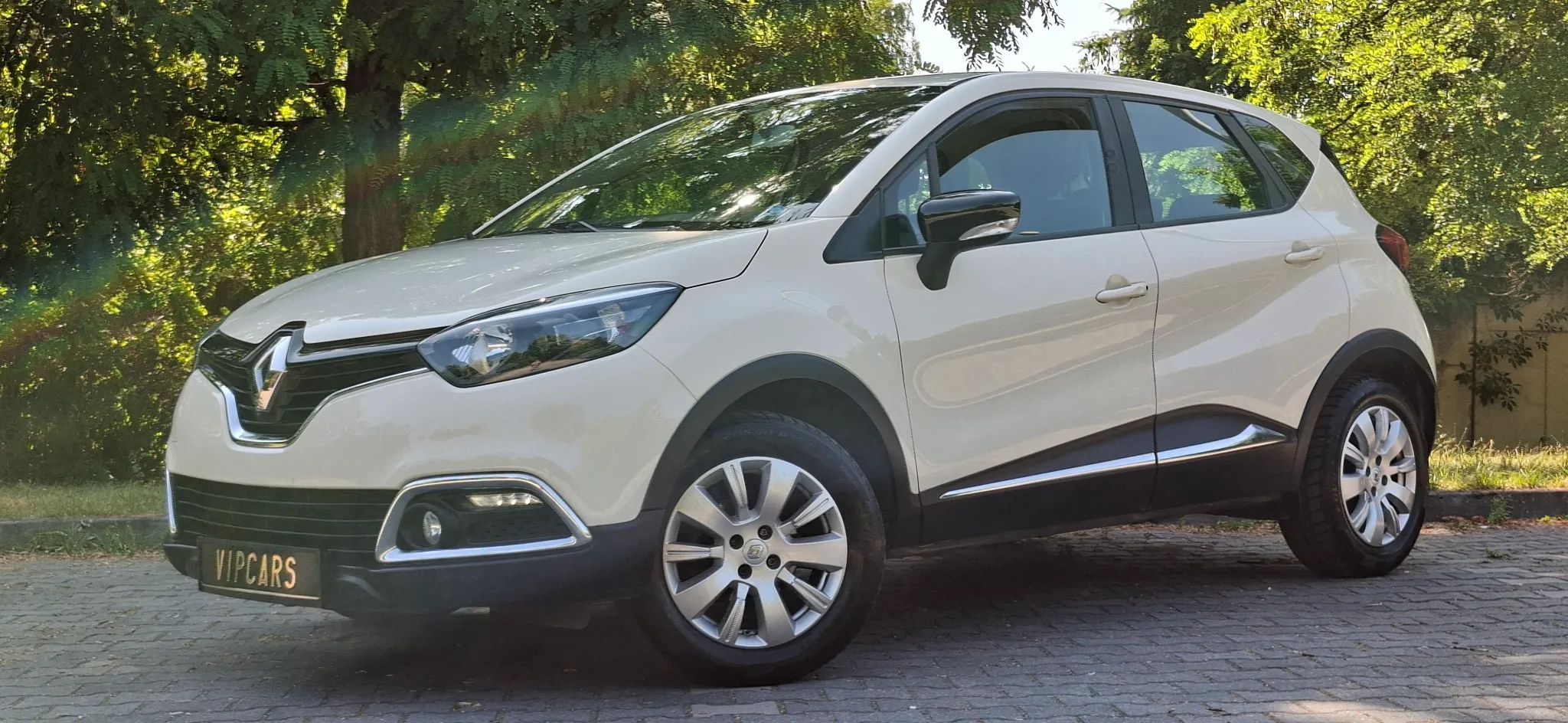 Renault Captur VipCars Gwarancja Przebiegu Nowy Rozrząd Navi Parktronic Pełen Serwis