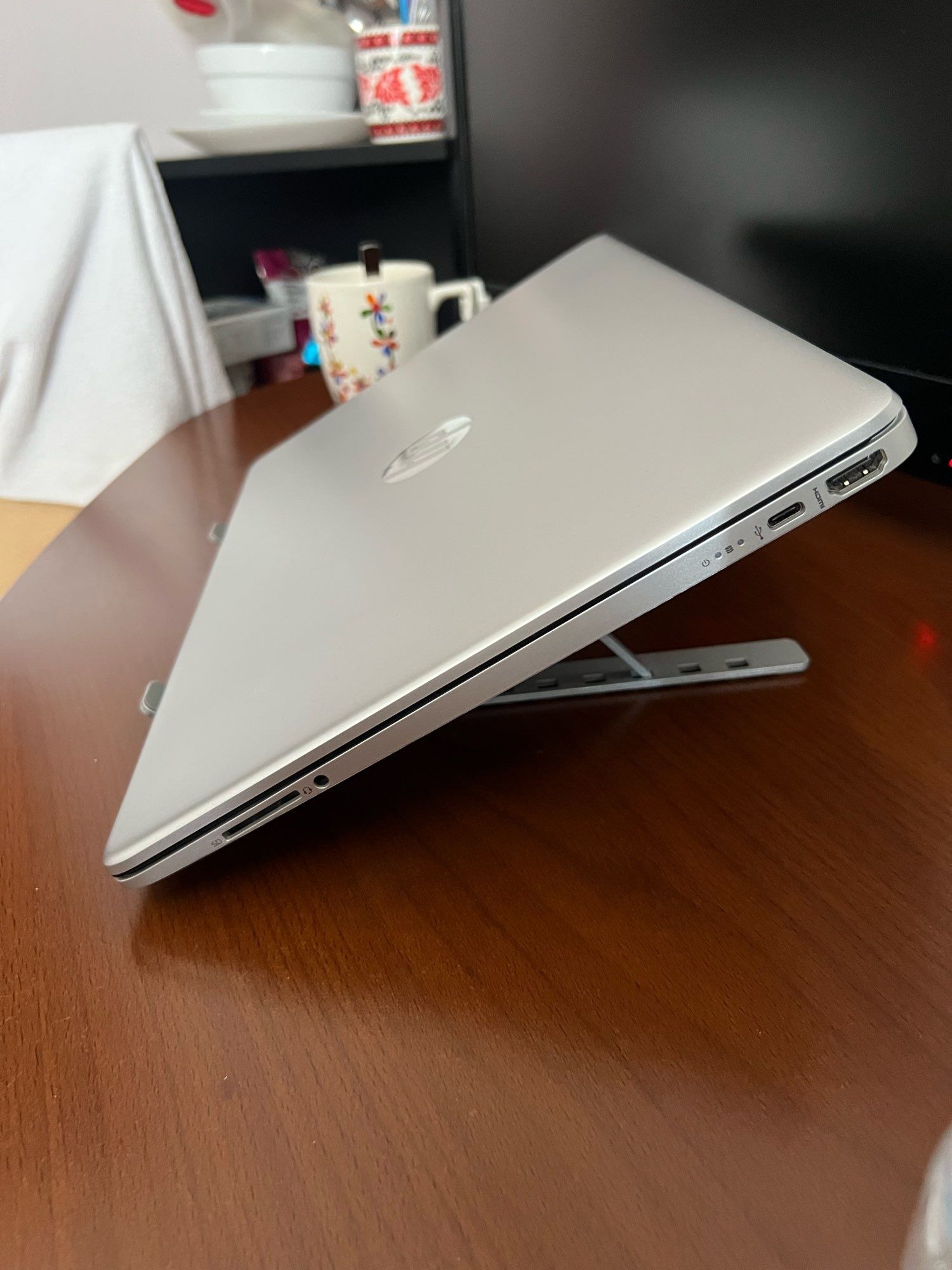 Base para computador portátil - articulada - várias posições