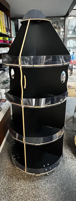 Expositor preto mdf com 4 prateleiras