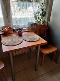 Kuchnia plus stolik i 2 krzesła