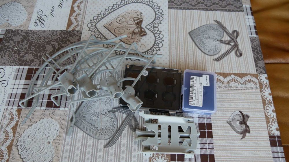 Dron dji mini 4 pro fly more combo rc2, dużo dodatków ,9 akumulatorów.