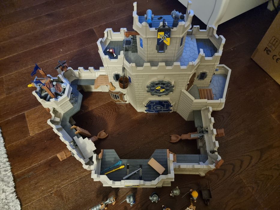 Zamek playmobile Novelmore70220