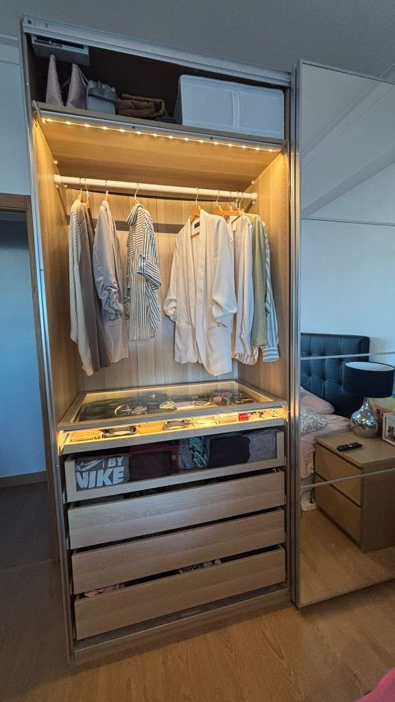 Roupeiro - IKEA .