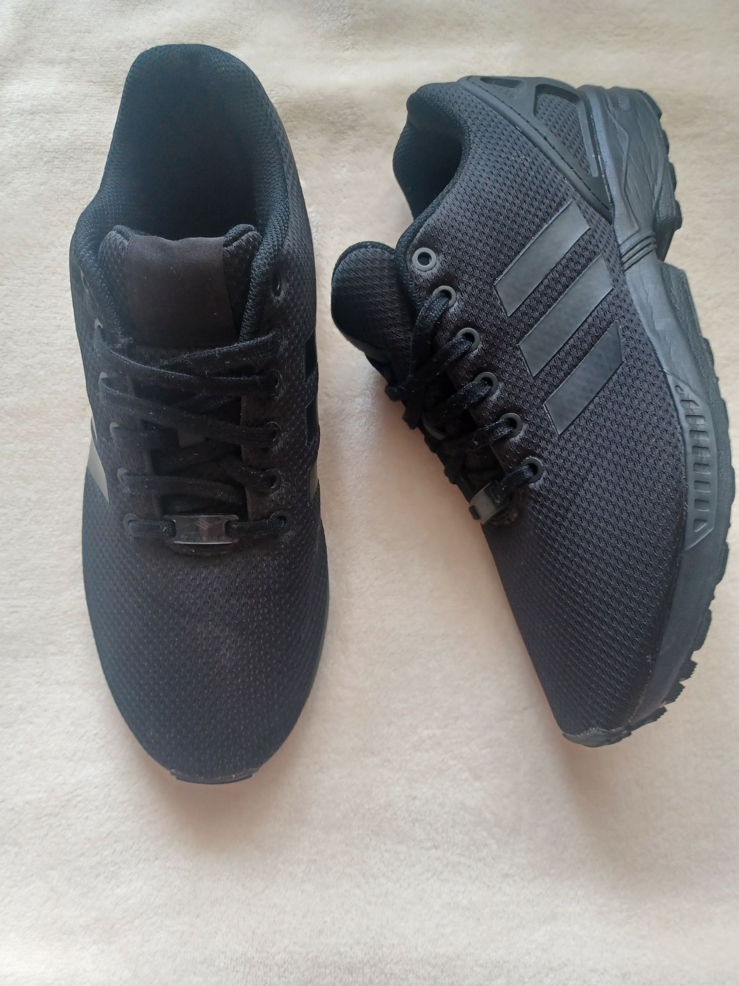 Кросовки  Adidas ZX Flux