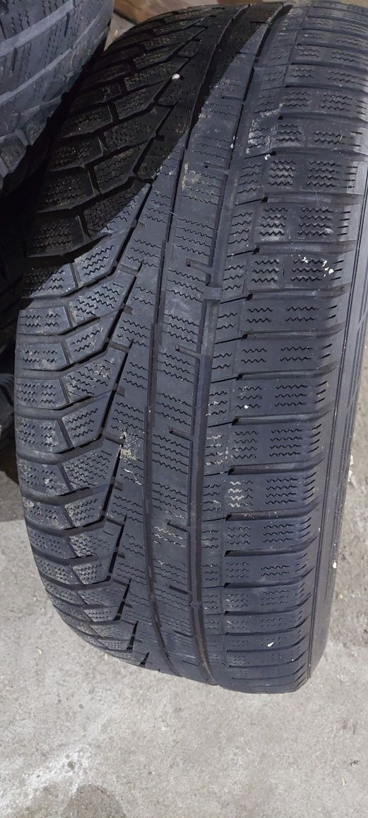 Sprzedam felgi widoczne na zadjęciach wraz z oponami 255/55 r18